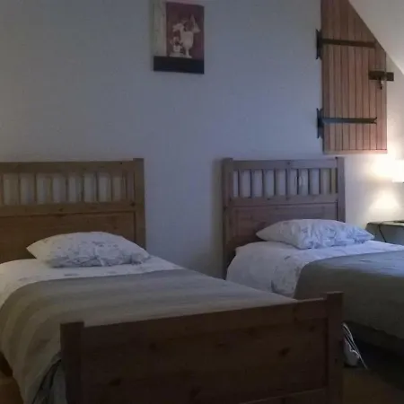 Hébergement de vacances Cuvilly, 4 Pièces, 6 Personnes - Fr-1-526-21