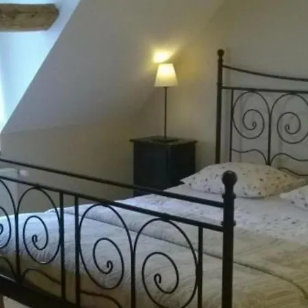 Cuvilly, 4 Pièces, 6 Personnes - Fr-1-526-21 Hébergement de vacances Cuvilly